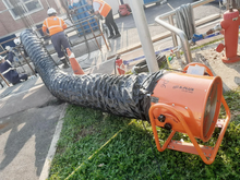 Extracteur d'air industriel avec gaine sur un chantier - VR 50 PRO - SPLUS